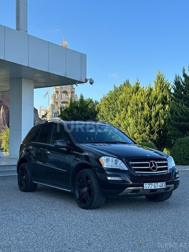 Mercedes ML 350 4MATIC 2011, 220,000 km - 3.5 l - Xaçmaz