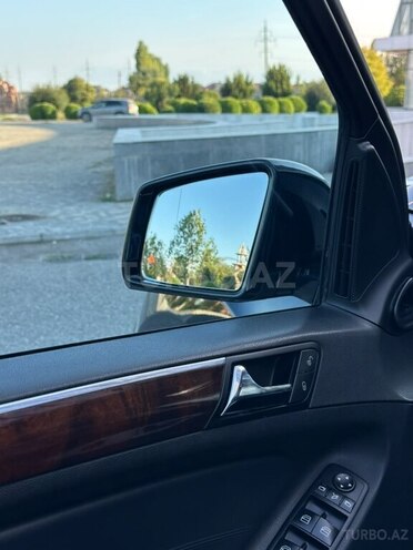 Mercedes ML 350 4MATIC 2011, 220,000 km - 3.5 l - Xaçmaz