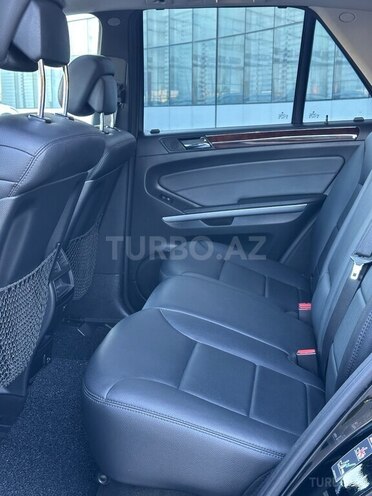 Mercedes ML 350 4MATIC 2011, 220,000 km - 3.5 l - Xaçmaz