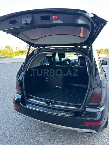 Mercedes ML 350 4MATIC 2011, 220,000 km - 3.5 l - Xaçmaz