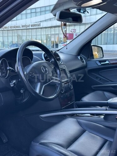 Mercedes ML 350 4MATIC 2011, 220,000 km - 3.5 l - Xaçmaz
