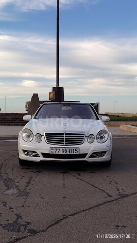Mercedes E 300 2008, 399,000 km - 3.0 л - Neftçala