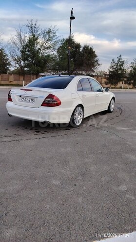 Mercedes E 300 2008, 399,000 km - 3.0 л - Neftçala