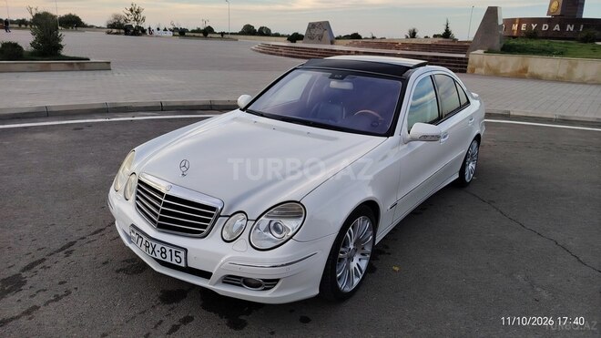 Mercedes E 300 2008, 399,000 km - 3.0 л - Neftçala