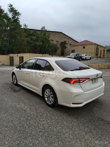 Toyota Corolla 2024, 102,500 km - 1.8 л - Bakı