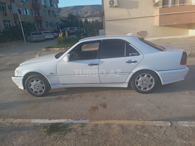 Mercedes C 180 1997, 245,000 km - 1.8 l - Bakı