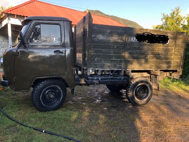 UAZ 3303 1991, 79,098 km - 2.4 l - Zaqatala