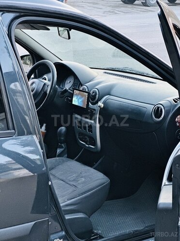 Dacia Logan 2008, 492,000 km - 1.6 l - Bakı
