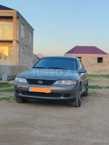 Opel Vectra 1999, 275,000 km - 1.8 l - Bakı