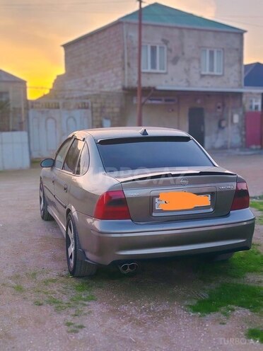 Opel Vectra 1999, 275,000 km - 1.8 l - Bakı