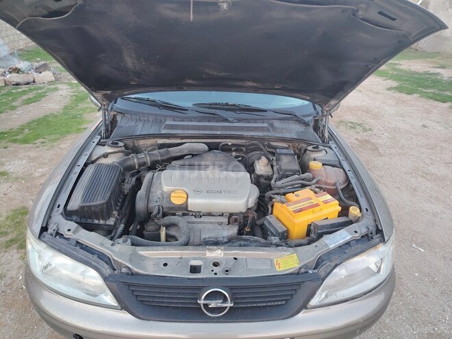 Opel Vectra 1999, 275,000 km - 1.8 l - Bakı