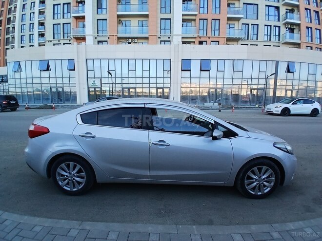 Kia K3 2015, 228,029 km - 1.6 l - Bakı