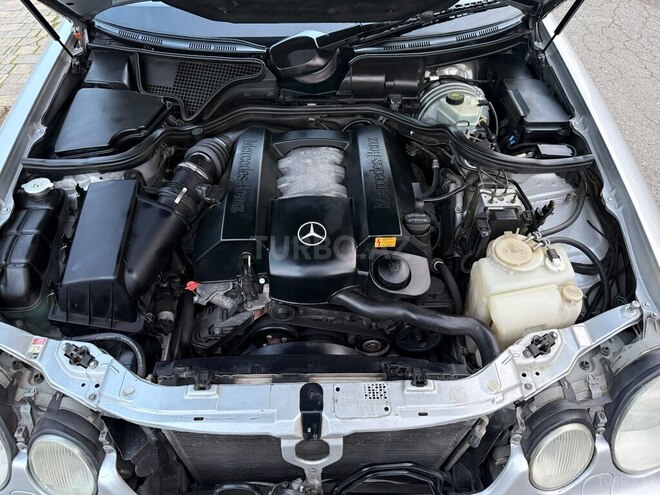 Mercedes E 320 2000, 138,616 km - 3.2 l - Masallı
