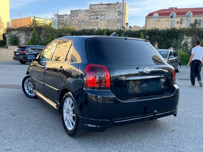 Toyota Corolla 2006, 260,000 km - 1.4 l - Bakı
