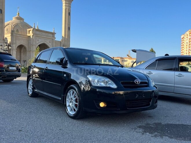 Toyota Corolla 2006, 260,000 km - 1.4 l - Bakı