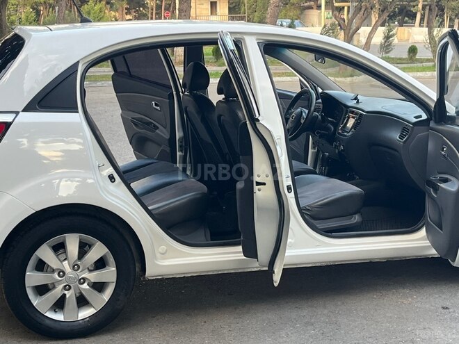 Kia Rio 2009, 225,000 km - 1.5 l - Bakı