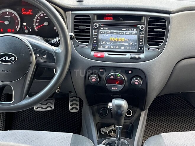 Kia Rio 2009, 225,000 km - 1.5 l - Bakı