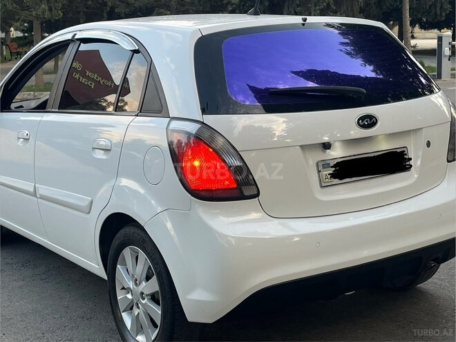 Kia Rio 2009, 225,000 km - 1.5 l - Bakı