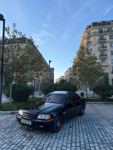 Mercedes C 240 1997, 533,000 km - 2.4 л - Bakı