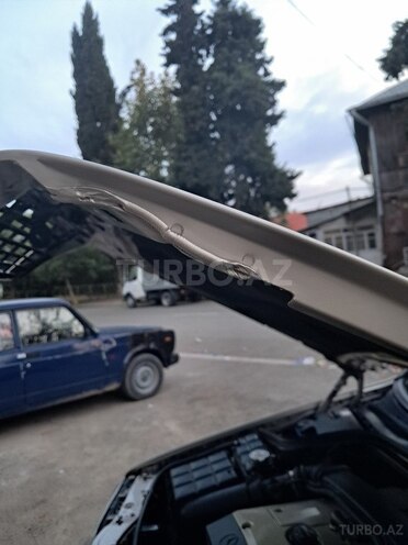 Mercedes C 200 1998, 193,500 km - 2.0 l - 