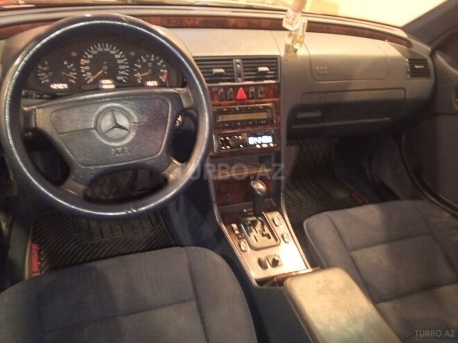 Mercedes C 240 1997, 240,000 km - 2.4 л - Gəncə