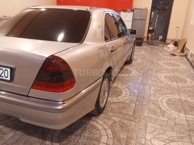 Mercedes C 240 1997, 240,000 km - 2.4 л - Gəncə