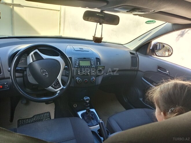 Hyundai i30 2008, 465,000 km - 1.6 л - İmişli