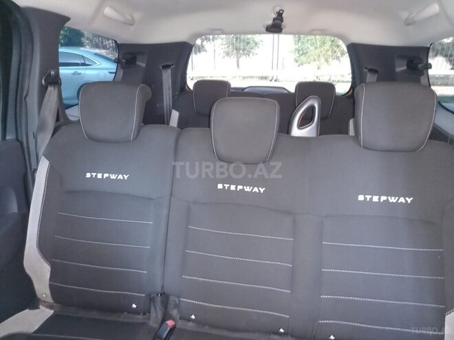 Dacia Lodgy 2017, 228,000 km - 1.5 l - Bakı