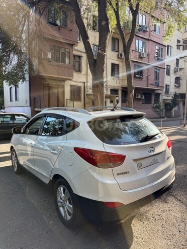Hyundai ix35 2012, 298,000 km - 2.0 l - Bakı