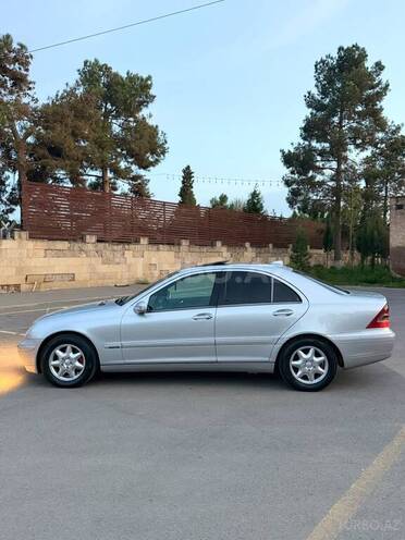 Mercedes C 200 2002, 410,000 km - 2.0 l - Şirvan