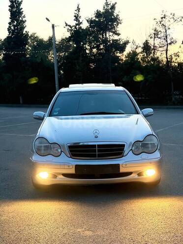 Mercedes C 200 2002, 410,000 km - 2.0 l - Şirvan