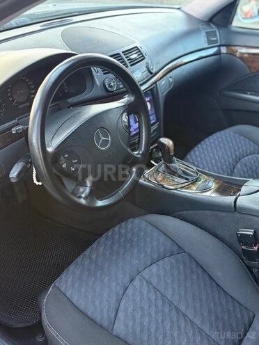 Mercedes E 200 2006, 310,000 km - 2.2 l - Bakı