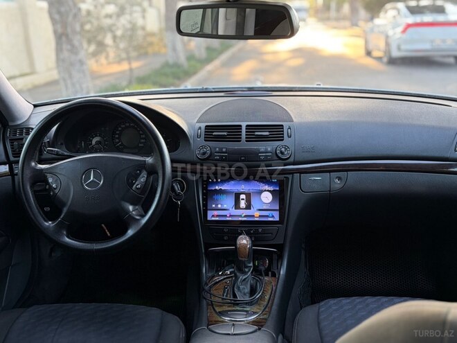 Mercedes E 200 2006, 310,000 km - 2.2 l - Bakı