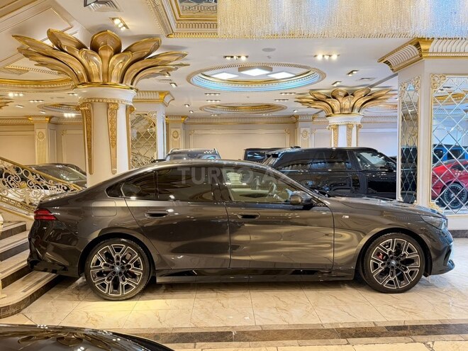 BMW 530e 2024, 12,000 km - 2.0 l - Bakı