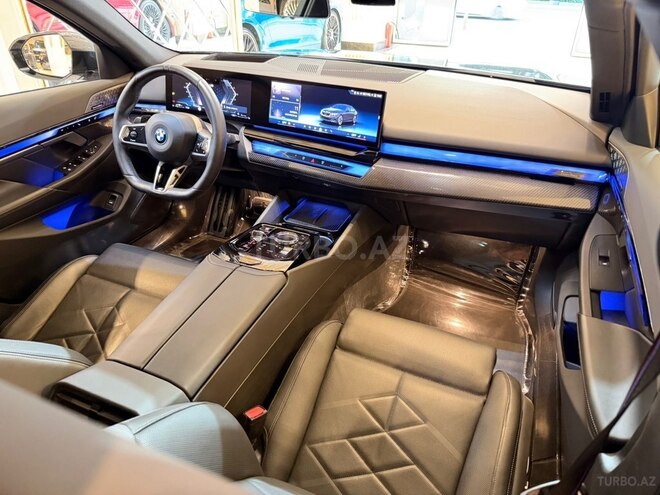 BMW 530e 2024, 12,000 km - 2.0 l - Bakı