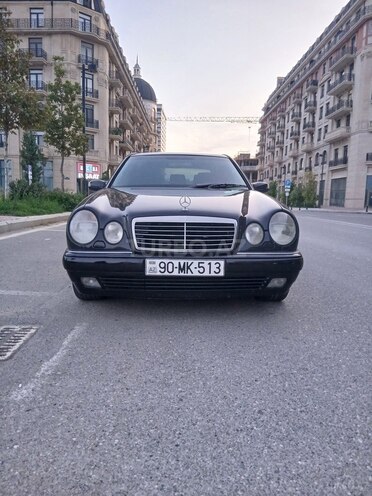 Mercedes E 280 1999, 354,250 km - 2.8 л - Bakı