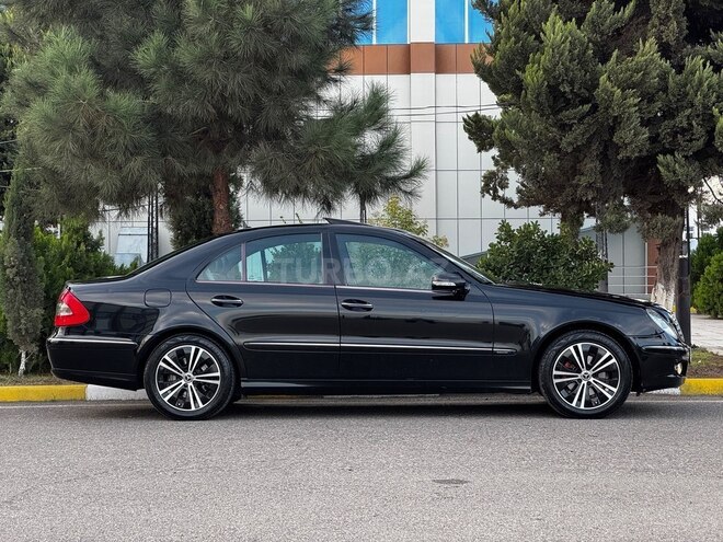 Mercedes E 220 2006, 498,000 km - 2.2 l - Saatlı