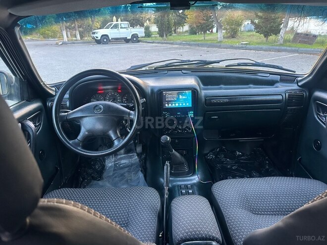GAZ 31105 2005, 814,880 km - 2.3 l - Sumqayıt