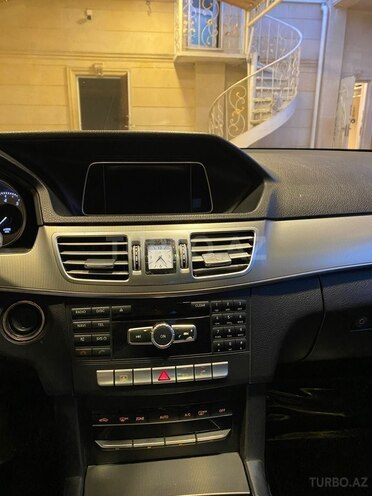Mercedes E 200 2014, 235,000 km - 2.0 л - Bakı