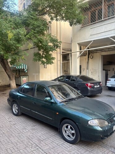 Hyundai Elantra 1998, 300,000 km - 2.0 l - Bakı