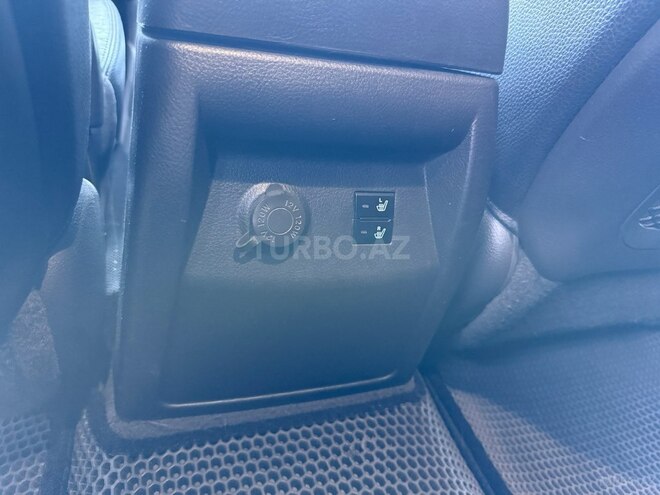 Hyundai Santa Fe 2011, 235,247 km - 2.2 l - Bakı