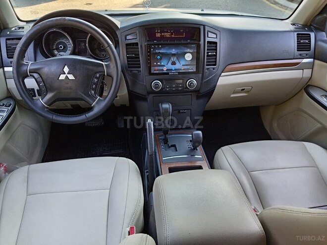 Mitsubishi Pajero 2008, 209,552 km - 3.0 л - Bakı