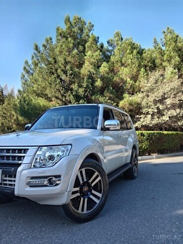 Mitsubishi Pajero 2008, 209,552 km - 3.0 л - Bakı