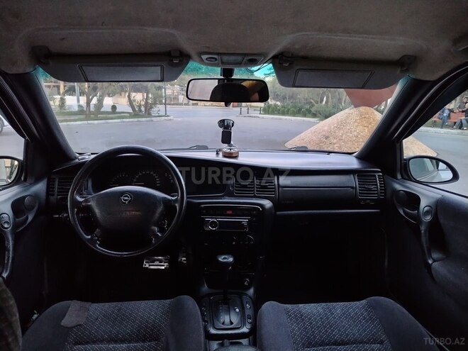 Opel Vectra 1996, 355,000 km - 2.0 л - Bakı