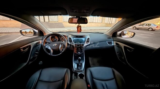 Hyundai Elantra 2015, 76,000 km - 1.6 l - Sumqayıt