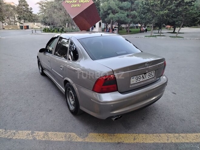 Opel Vectra 1996, 355,000 km - 2.0 л - Bakı