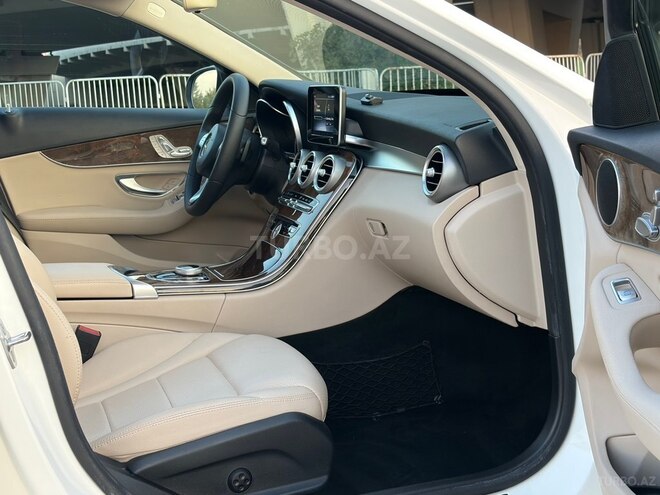 Mercedes C 300 2016, 103,500 km - 2.0 л - Bakı