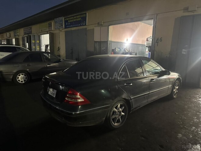 Mercedes C 240 2001, 136,000 km - 2.6 l - Bakı