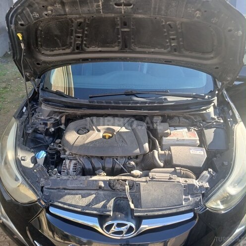 Hyundai Elantra 2014, 233,517 km - 1.8 l - Bakı