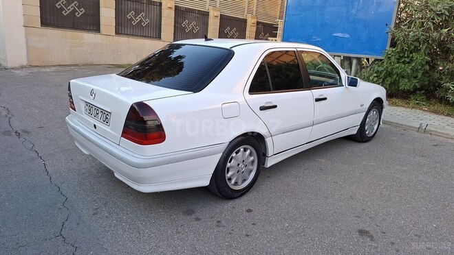 Mercedes C 180 1999, 385,000 km - 1.8 l - Bakı